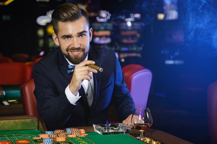 Lightning Dice betting slip on sultan33 login showing total value options, combination bets, and payout rates